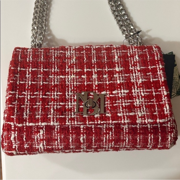 Badgley Mischka Handbags - Badgley Mischka Red and White Tweed Shoulder Bag